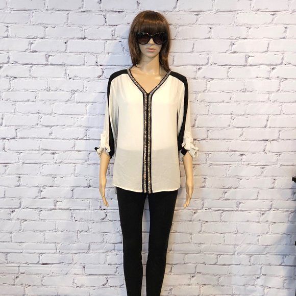 ROMEO & JULIET COUTURE, long sleeve blouse, Size: medium - Picture 2 of 11